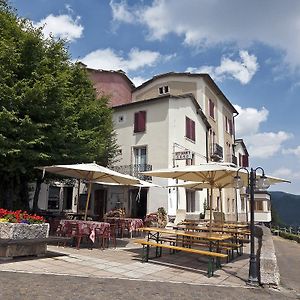 Albergo Ristorante Leso Bosco Chiesanuova Exterior photo