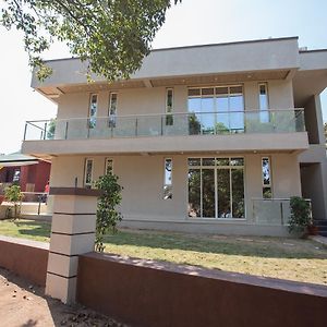 Hotel Oakwood Mahabaleshwar Exterior photo