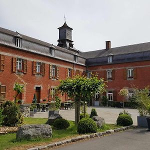 Logis - Chateau De La Motte - Hotel & Restaurant Liessies Exterior photo