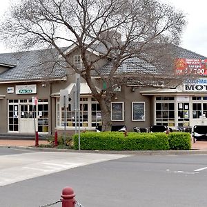 Coachman Hotel Motel Parkes Exterior photo