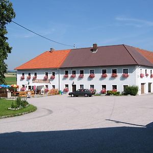 Gasthof Franzosenhof Hotel Wullowitz Exterior photo