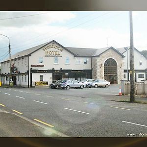 Feerick'S Hotel Rathowen Exterior photo