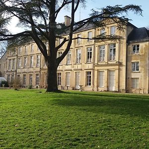 Chateau Des Chevaliers De Grand Tonne Hotel Sainte-Croix-Grand-Tonne Exterior photo