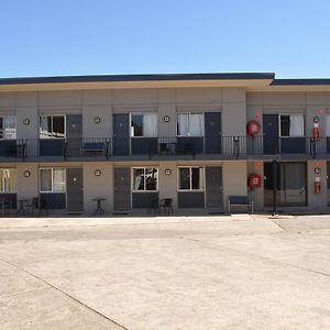 Commercial Hotel Motel Lithgow Exterior photo