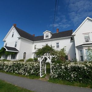 Inn On Frederick St. Andrews By The Sea Exterior photo