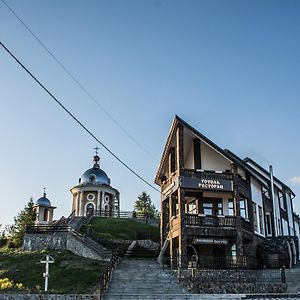 Sinevirski Pereval Hotel Exterior photo