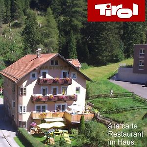 Gasthof Rose Hotel Gries am Brenner Exterior photo