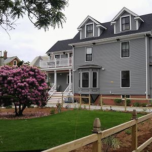 Davis Square Inn Somerville Exterior photo