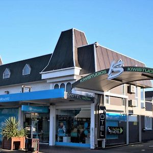 Kiwi Studios Motel Palmerston North Exterior photo