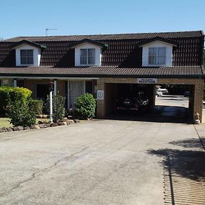 Bridge Street Motor Inn Toowoomba Exterior photo