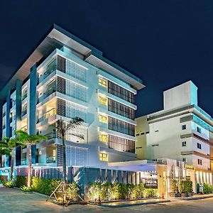 Ratana Hotel Rassada, Phuket Town- Sha Extra Plus Exterior photo