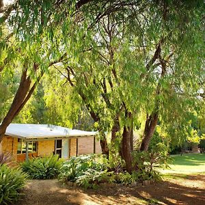 Peppermint Brook Cottages Margaret River Exterior photo