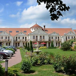 Ametiszt Hotel Harkany Exterior photo