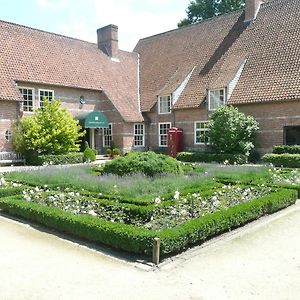 Bossenstein Golf & Polo Club Hotel Ranst Exterior photo