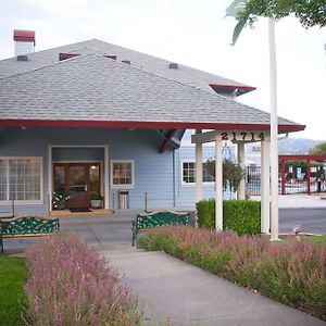 Geyserville Inn Exterior photo