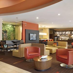 Courtyard By Marriott Peoria Hotel Exterior photo