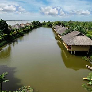 Mekong Riverside Boutique Resort & Spa Cai Be Exterior photo