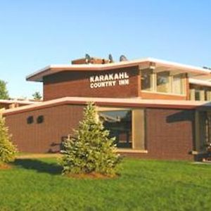 Karakahl Country Inn Mount Horeb Exterior photo