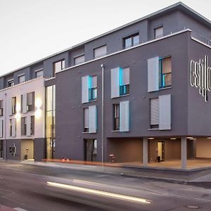 Design & Lifestyle Hotel Estilo Aalen Exterior photo