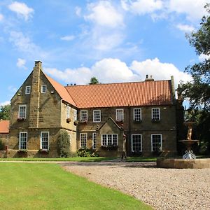 Manor House Hotel At Pinchinthorpe Guisborough Exterior photo