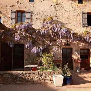 Domaine De La Saule Bed & Breakfast Jalogny Exterior photo