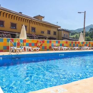 Hotel El Angliru Soto De Cangas Exterior photo