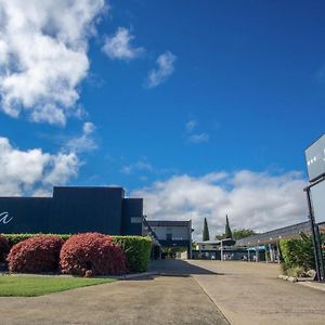 Acacia Motor Inn Bundaberg Exterior photo