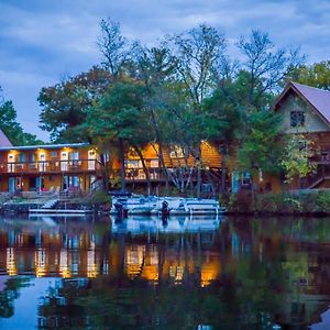 Curriers Lakeview Lodge Rice Lake Exterior photo