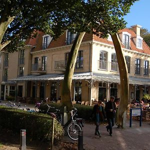 Hotel Graaf Bernstorff Schiermonnikoog Exterior photo