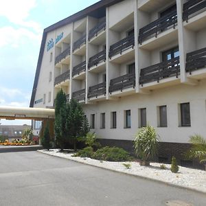 Hotel Bitov Exterior photo