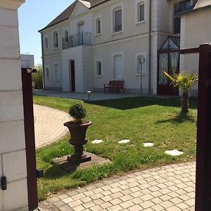 La Villa Bolero Saint-Cyr-sur-Loire Exterior photo