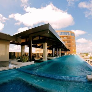 Grand Xing Imperial Hotel Iloilo City Exterior photo