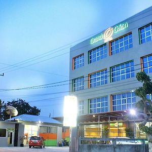 Grand Orion Hotel Tanjung Pandan Exterior photo