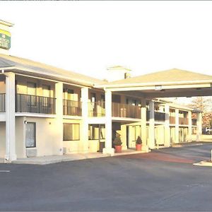 America'S Best Inn & Suites - Decatur Exterior photo