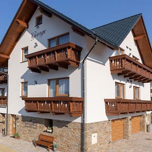 Pension George Spindleruv Mlyn Exterior photo