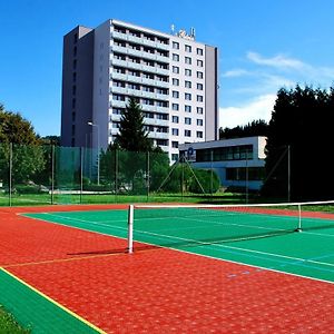 Patria Hotel Trutnov Exterior photo