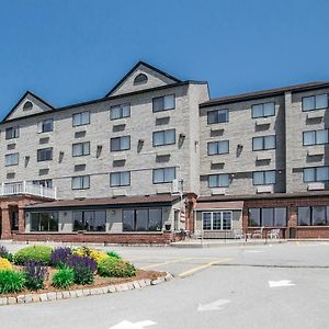 Mainstay Hotel And Conference Center Newport Exterior photo