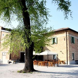 Agriturismo Le Giarine Bed & Breakfast Fogliano Redipuglia Exterior photo