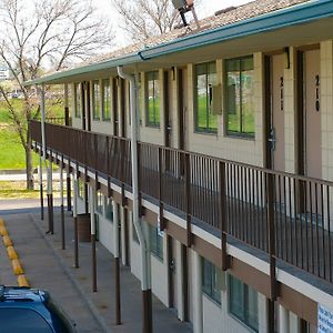 Quad City Inn Davenport Exterior photo