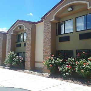 Amerstone Inn Albuquerque Exterior photo