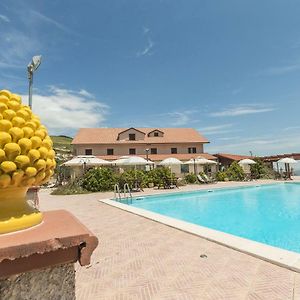 Pigna D'Oro Country Hotel Santo Stefano Quisquina Exterior photo