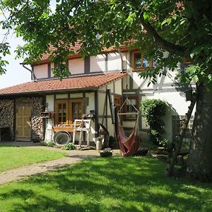 Fachwerktraum Im Hof Apartment Alheim Exterior photo