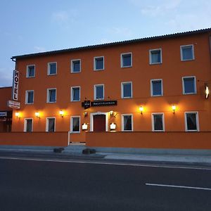 Hotel Naundorf Teuchern Exterior photo