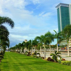 Hotel Presidente Luanda Exterior photo