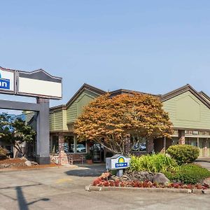 Days Inn By Wyndham Eugene Downtown/University Exterior photo