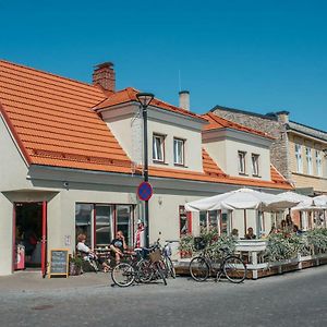 Kaksteist Apartments Haapsalu Exterior photo