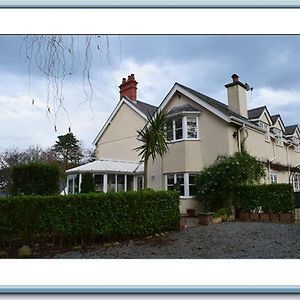 The Grove Bed & Breakfast Llandudno Exterior photo