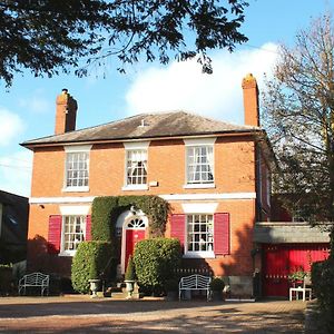 Holly House Bed And Breakfast And Apartments Hereford Exterior photo