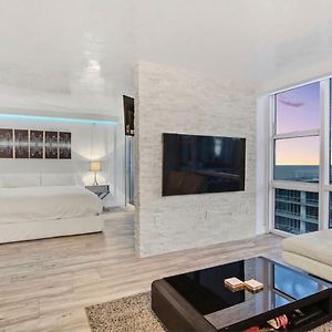 Oceanview At The Carillon Apartment Miami Beach Exterior photo