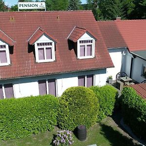 Pension Zum Lindeneck Hotel Lubz Exterior photo